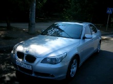 BMW 5er (E60) 2004 .